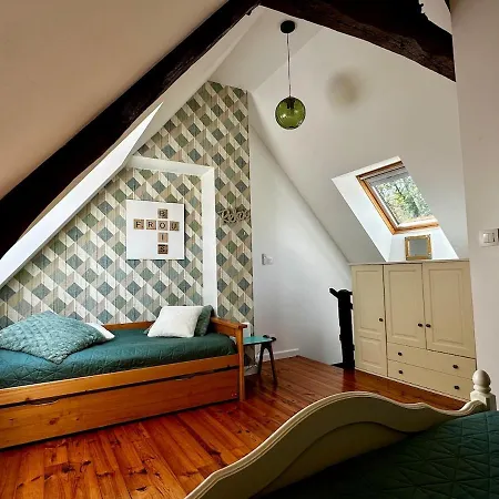 Maison En Pierre A La Campagne Pres De Champrepus Дом отдыха Le Tanu