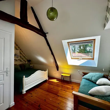 Maison En Pierre A La Campagne Pres De Champrepus Дом отдыха *