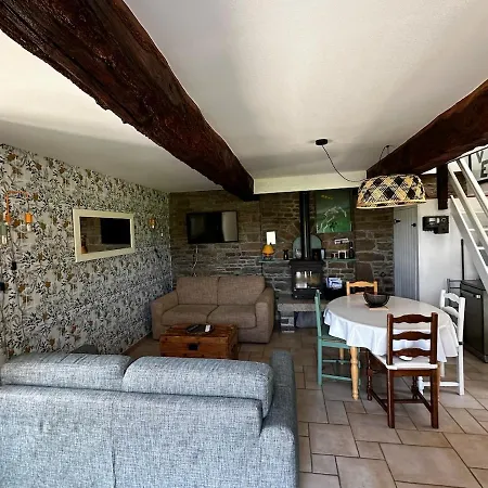 Maison En Pierre A La Campagne Pres De Champrepus Le Tanu